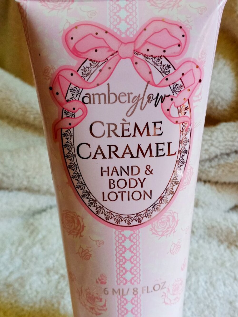 2 Luxurious 8oz Amberglow Hand & Body Lotions & 20pk Hand Wipes NWT - Picture 10 of 12